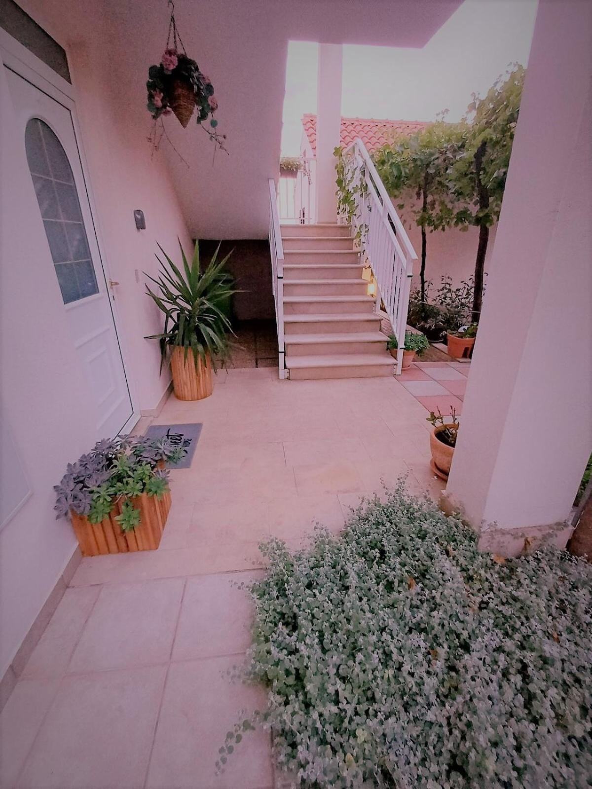 Apartment Joy *