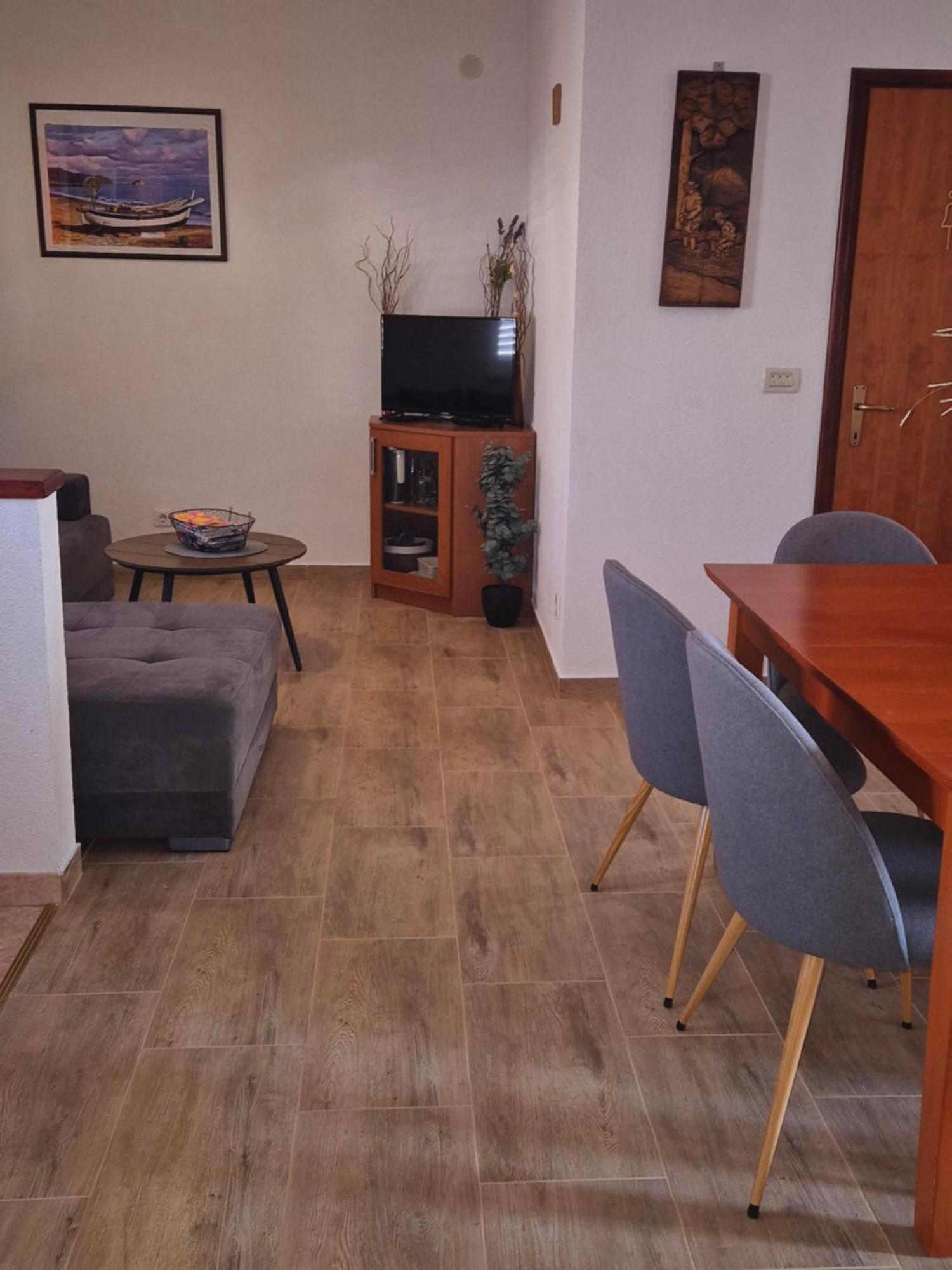 Joy Apartment