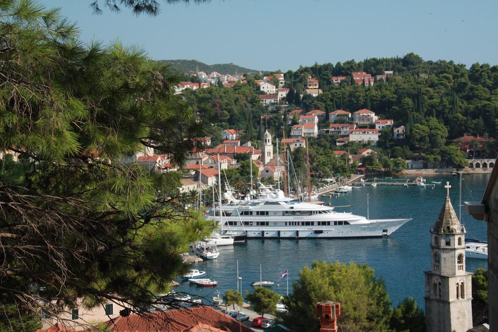 Joy * Cavtat